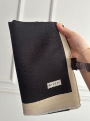 Vakko Monogram Şal Siyah/Krem