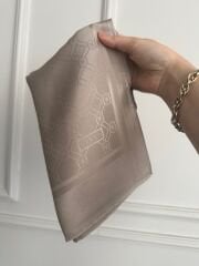 Vakko Jakarlı İpek Şal Vizon