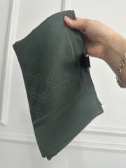 Vakko Jakarlı Şal Zümrüt Yeşili